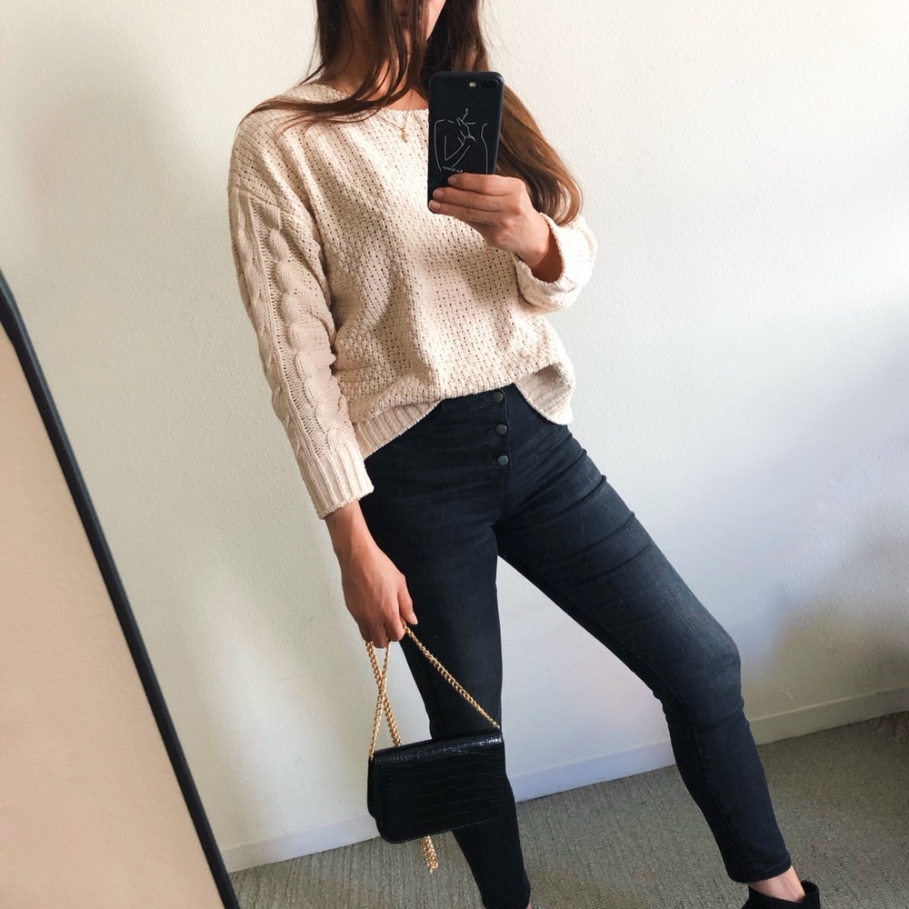 BOGO ⭐️ Last L — CHENILLE KNIT SWEATER - Picture 2 of 4